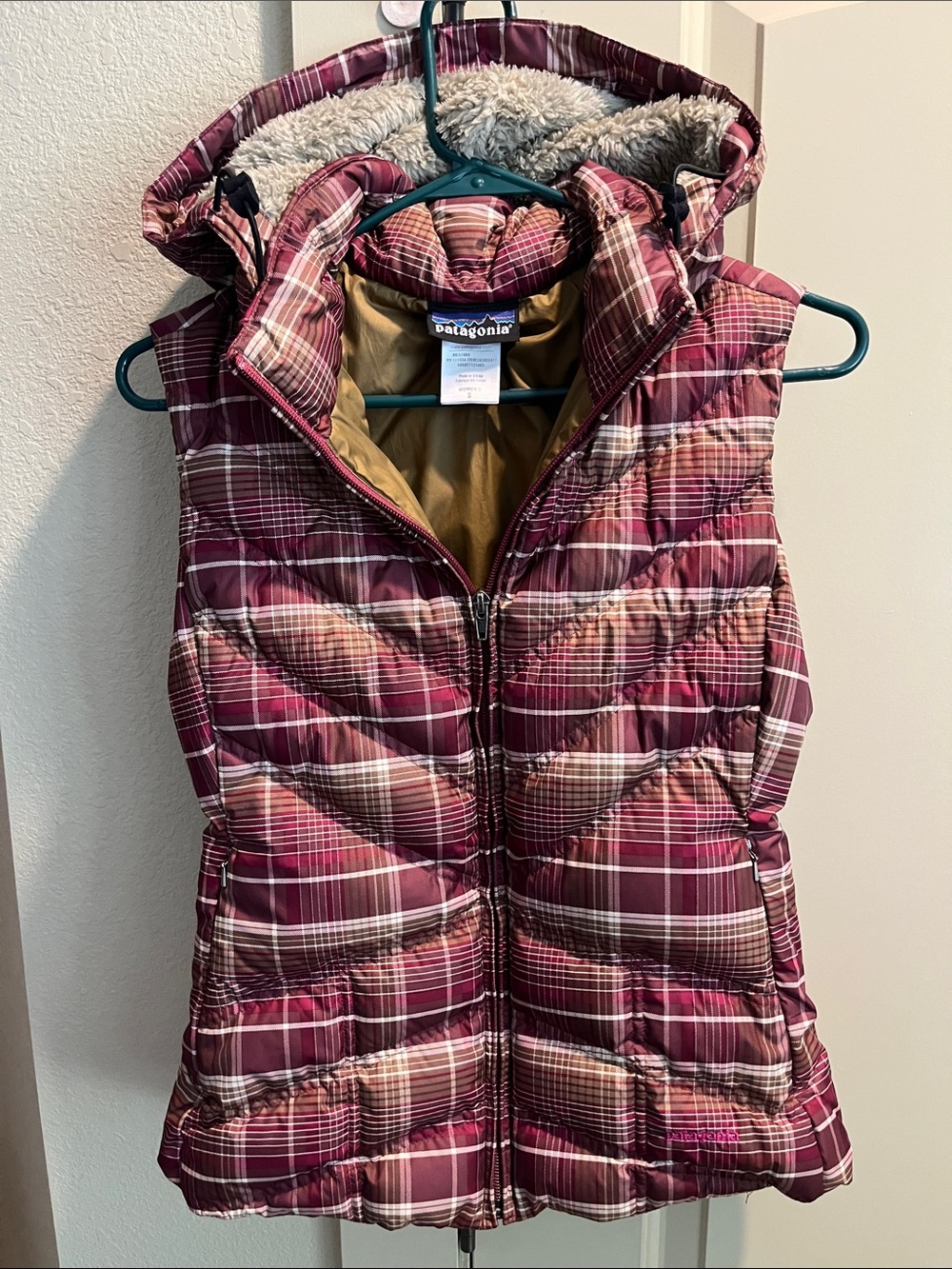 Patagonia Maroon Plaid Hooded Puffer Vest
